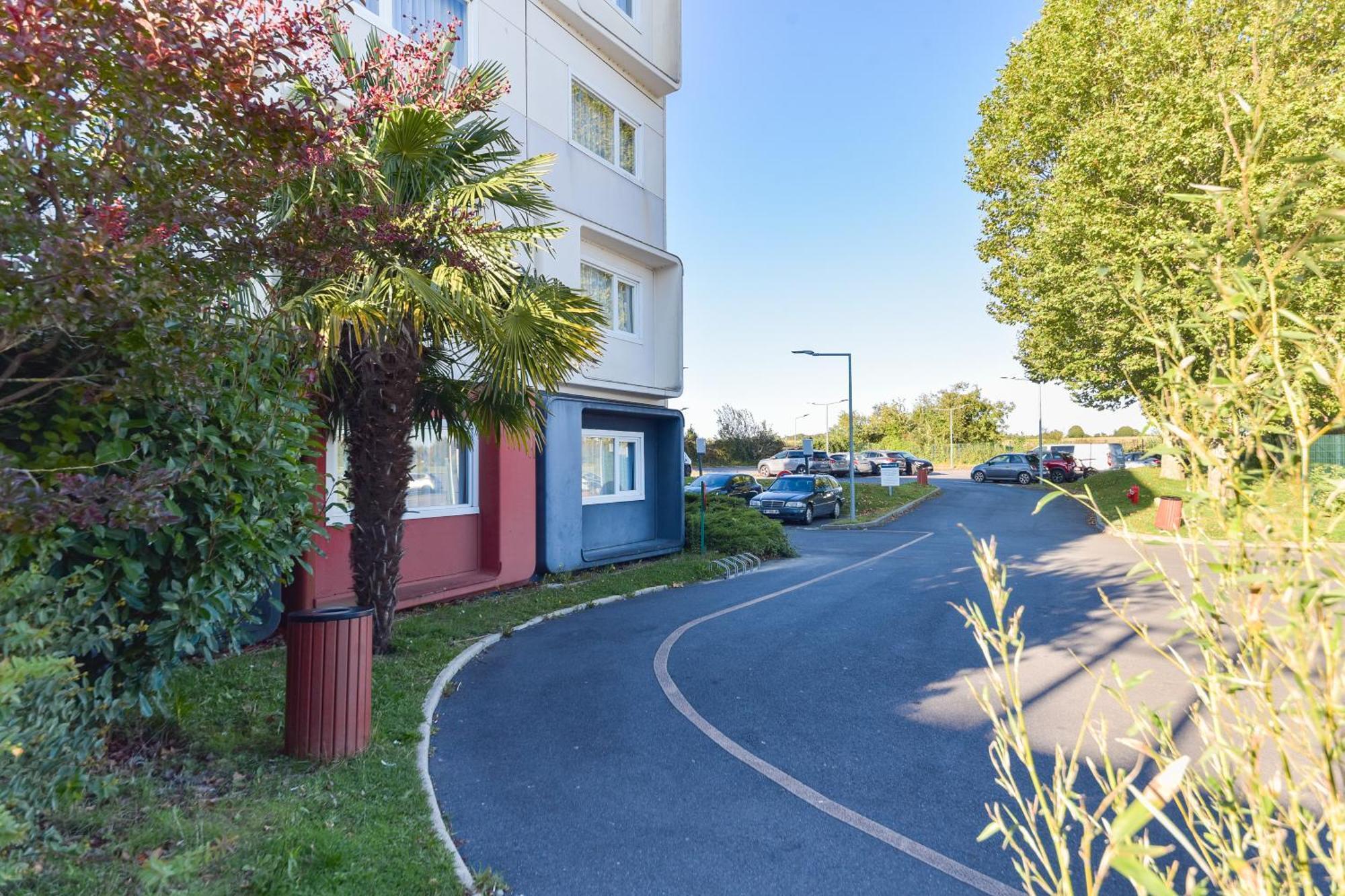 Golden Tulip Roissy Saint Witz Hotel Exterior foto